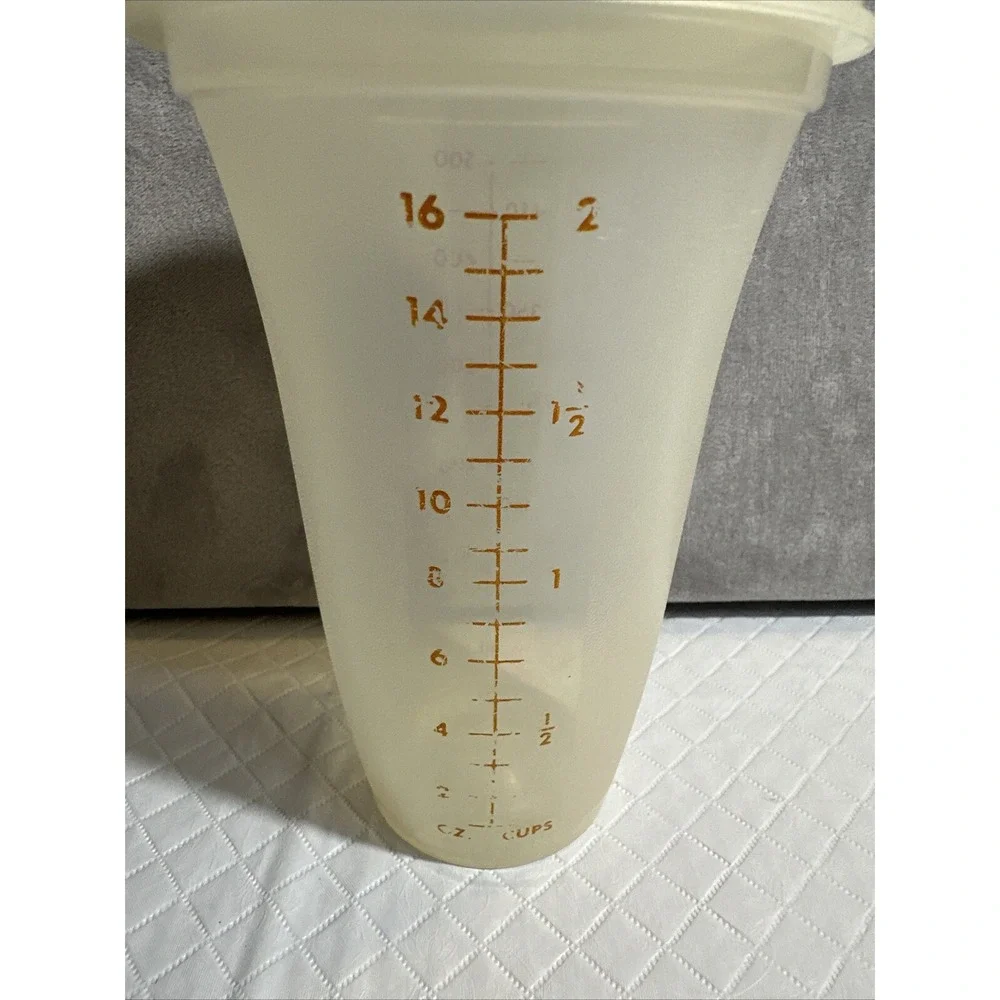 Tupperware Gravy Smoothie Shaker Blender - Vintage 2 Cup - #844‎ - No Wheel